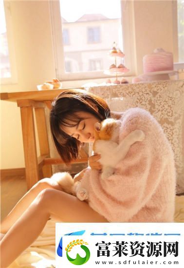 女學(xué)生被-c-扒衣服英文網(wǎng)站引發(fā)熱議-網(wǎng)友：難以置信的曝光細(xì)節(jié)軟件教程玩法