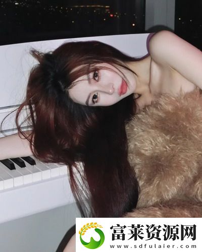 女方用嘴巴吃雞的吉尼斯世界紀(jì)錄挑戰(zhàn)成功！友