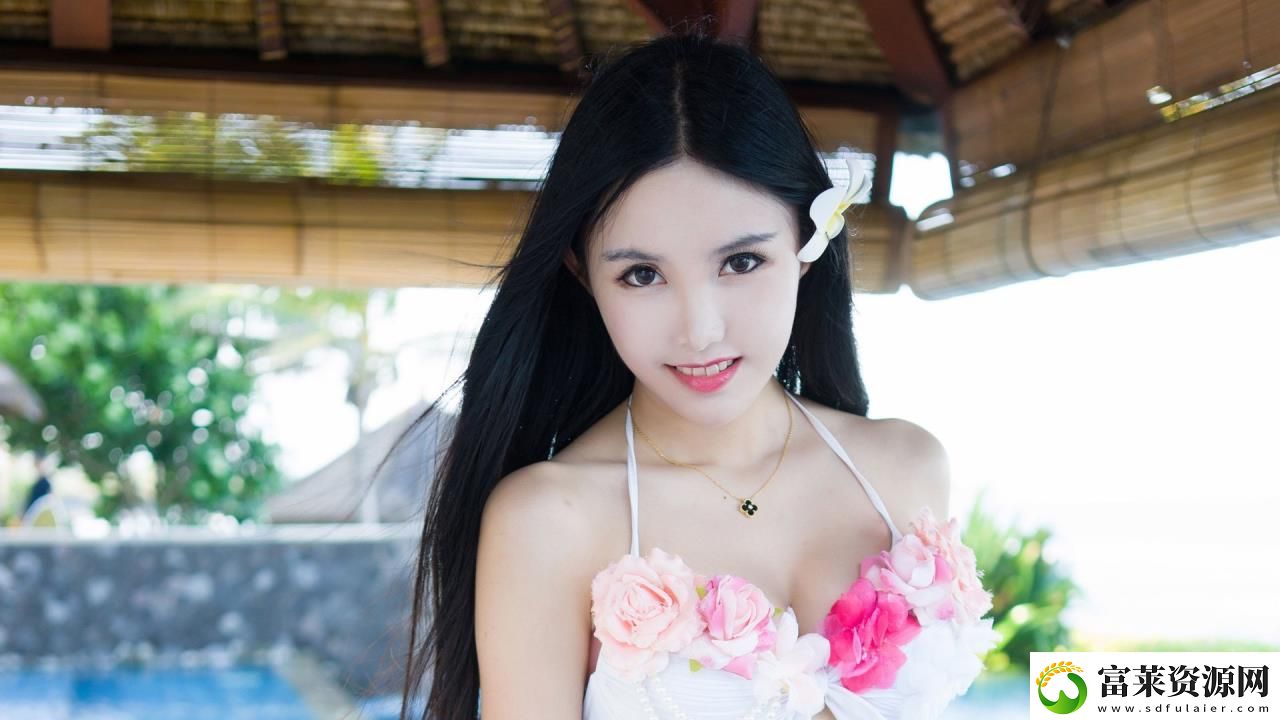 堀內(nèi)秋美