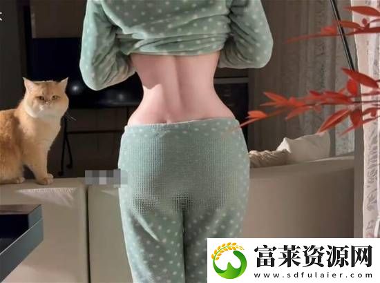 說你是足控時(shí)你最好真是